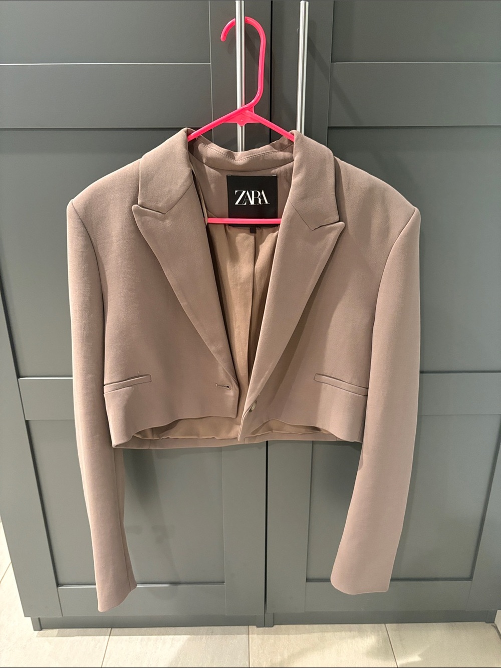 Zara Brown Cropped Blazer with Shoulder Pads